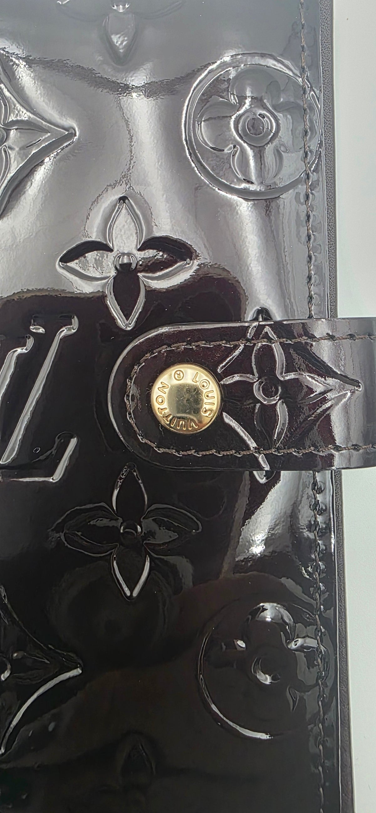 Louis Vuitton Monogram Vernis Agenda Cover – Amarante