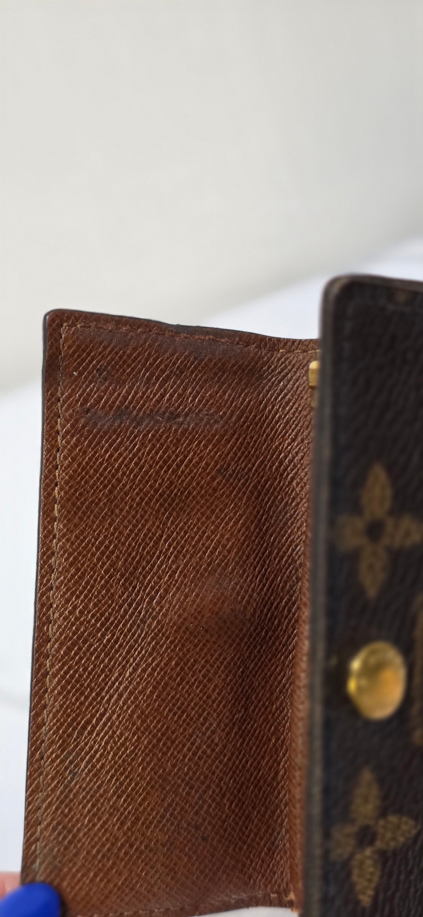 Pre- owned LV Monogram Key Holder