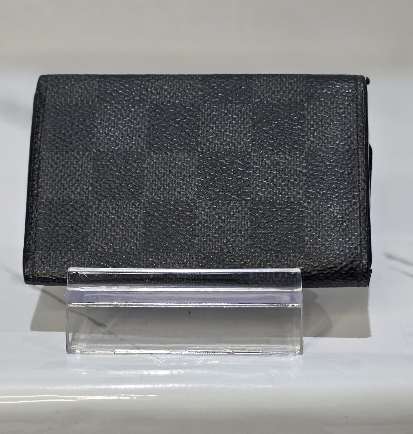 Pre- owned Louis Vuitton Damier Graphite 6-Key Holder
