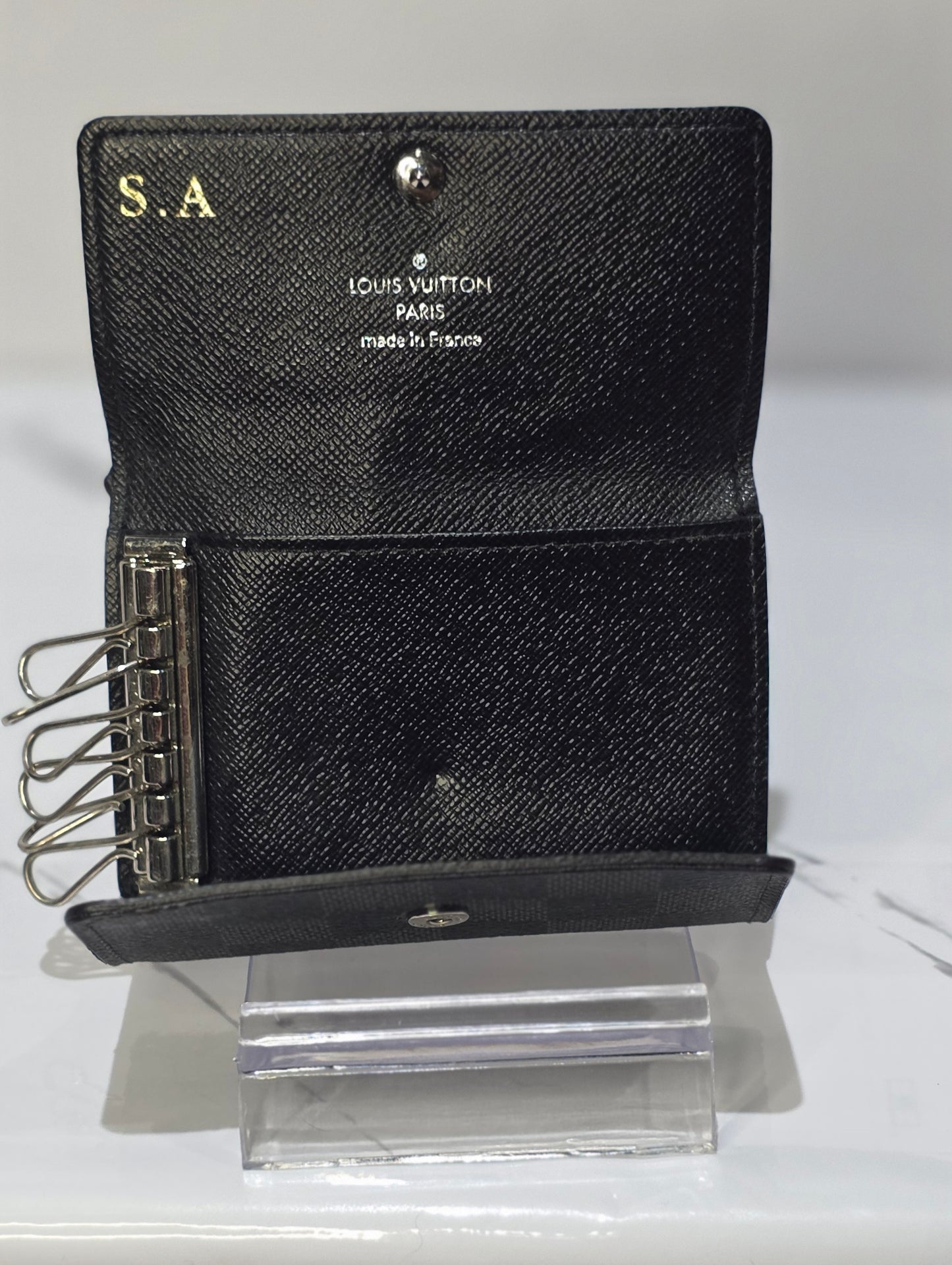 Pre- owned Louis Vuitton Damier Graphite 6-Key Holder