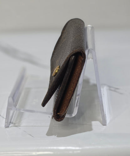 Pre- owned LV Monogram Key Holder