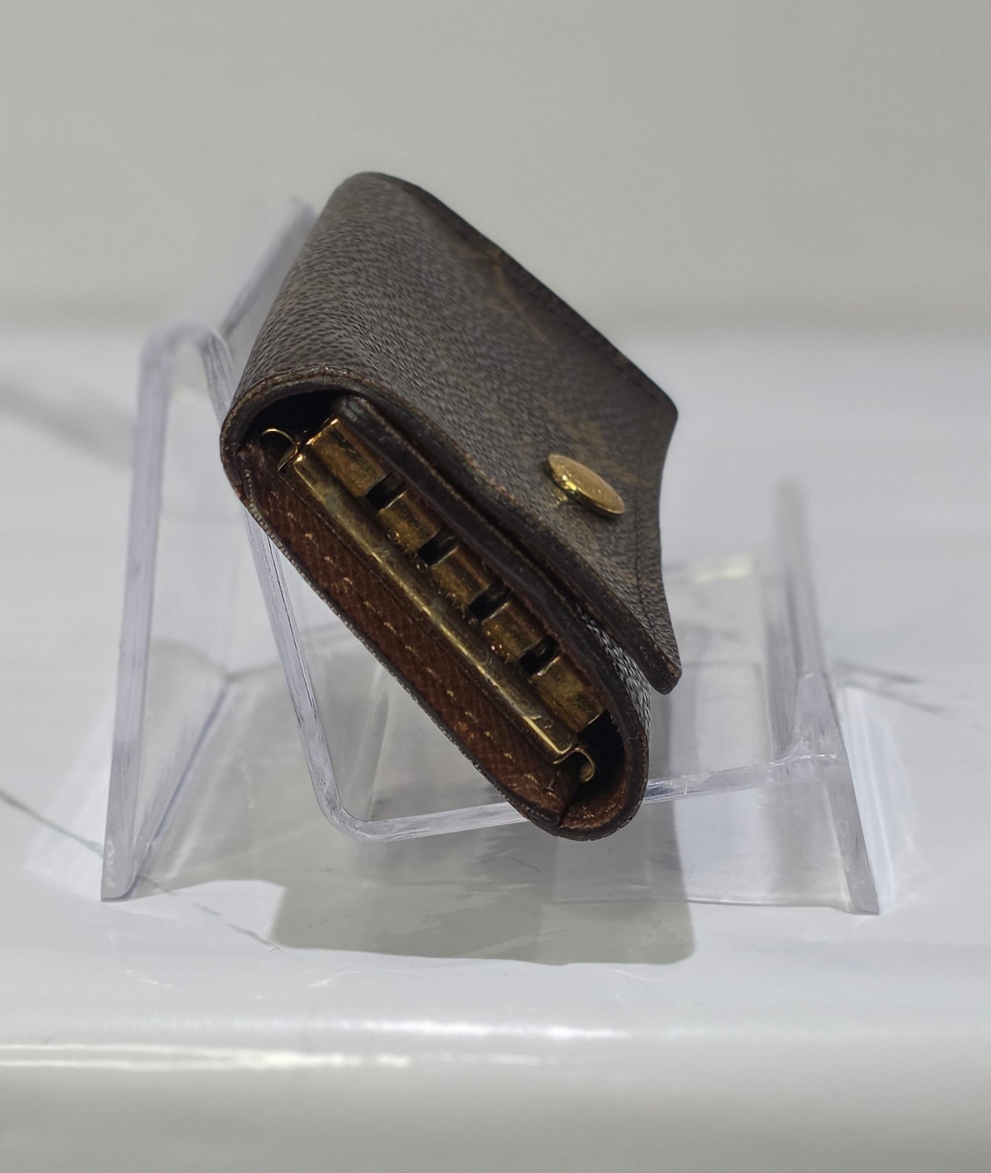 Pre- owned LV Monogram Key Holder