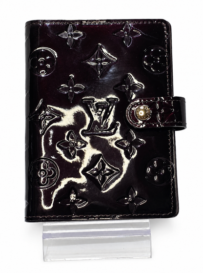 Pre-owned Louis Vuitton Vernis Agenda Cover- Amarante Patent Leather