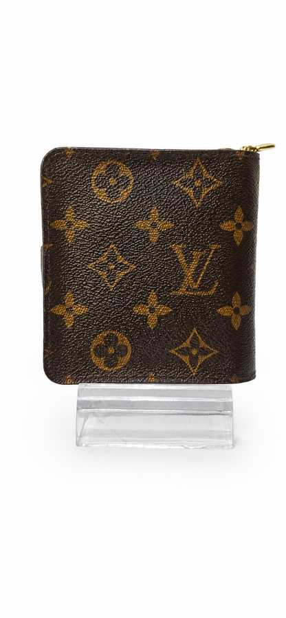 Pre- Owned Louis Vuitton Monogram Compact Wallet