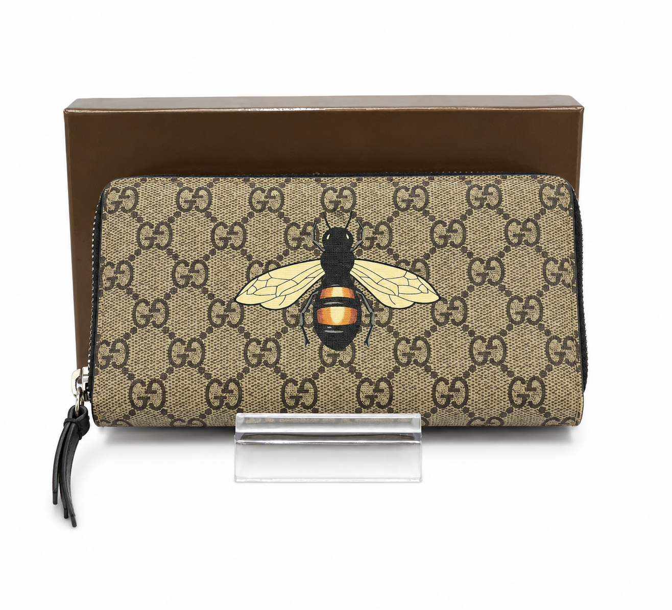 Pre-Owned Gucci GG Supreme Bee Zip-Around Continental Wallet – Beige/Ebony