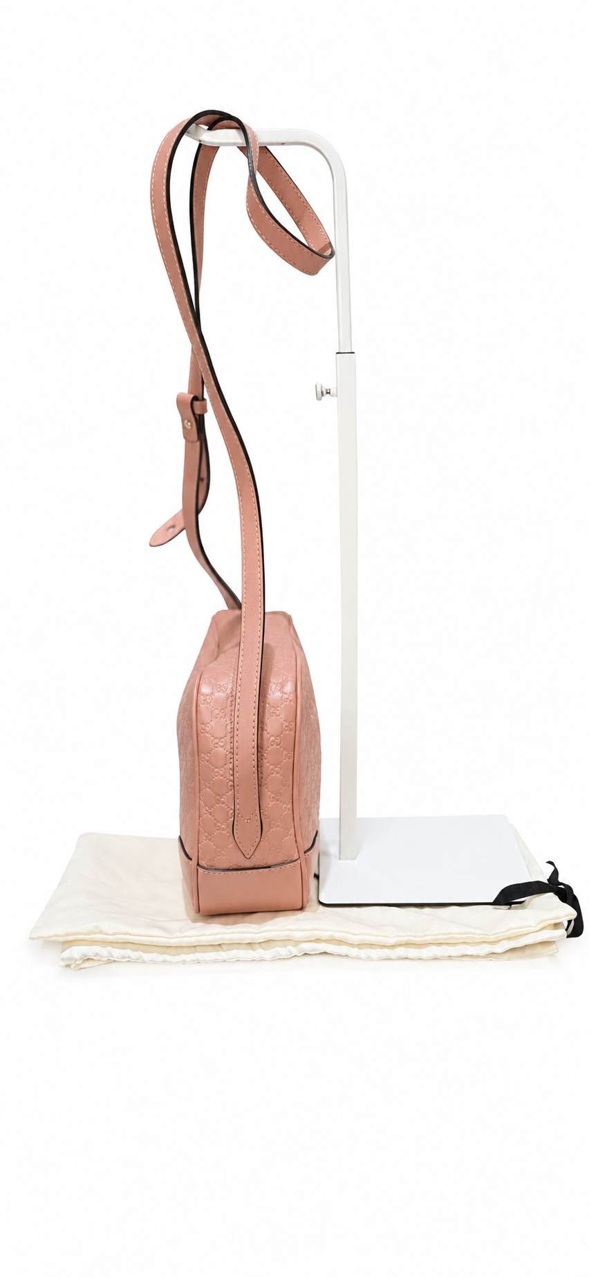 Pre- Owned Gucci Bree Microguccissima Leather Camera Crossbody Bag – Dusty Pink