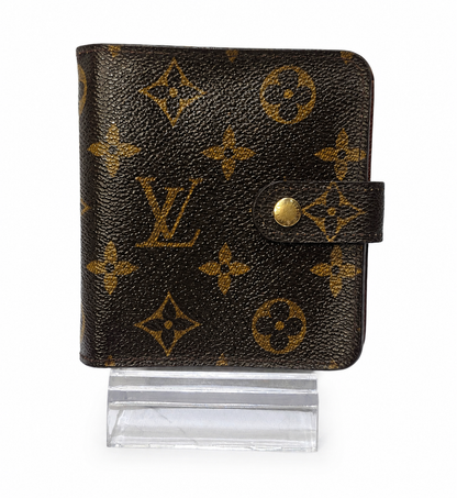 Pre- Owned Louis Vuitton Monogram Compact Wallet
