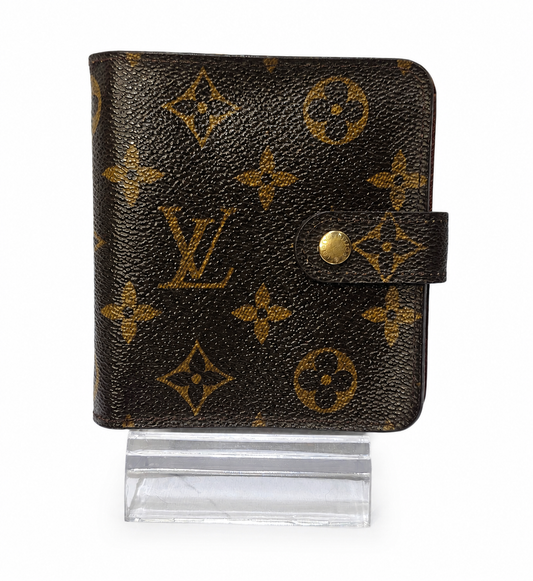 Pre- Owned Louis Vuitton Monogram Compact Wallet